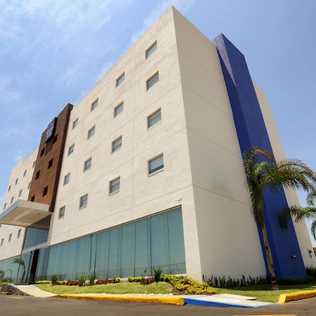 Sleep Inn Mazatlan Exterior photo