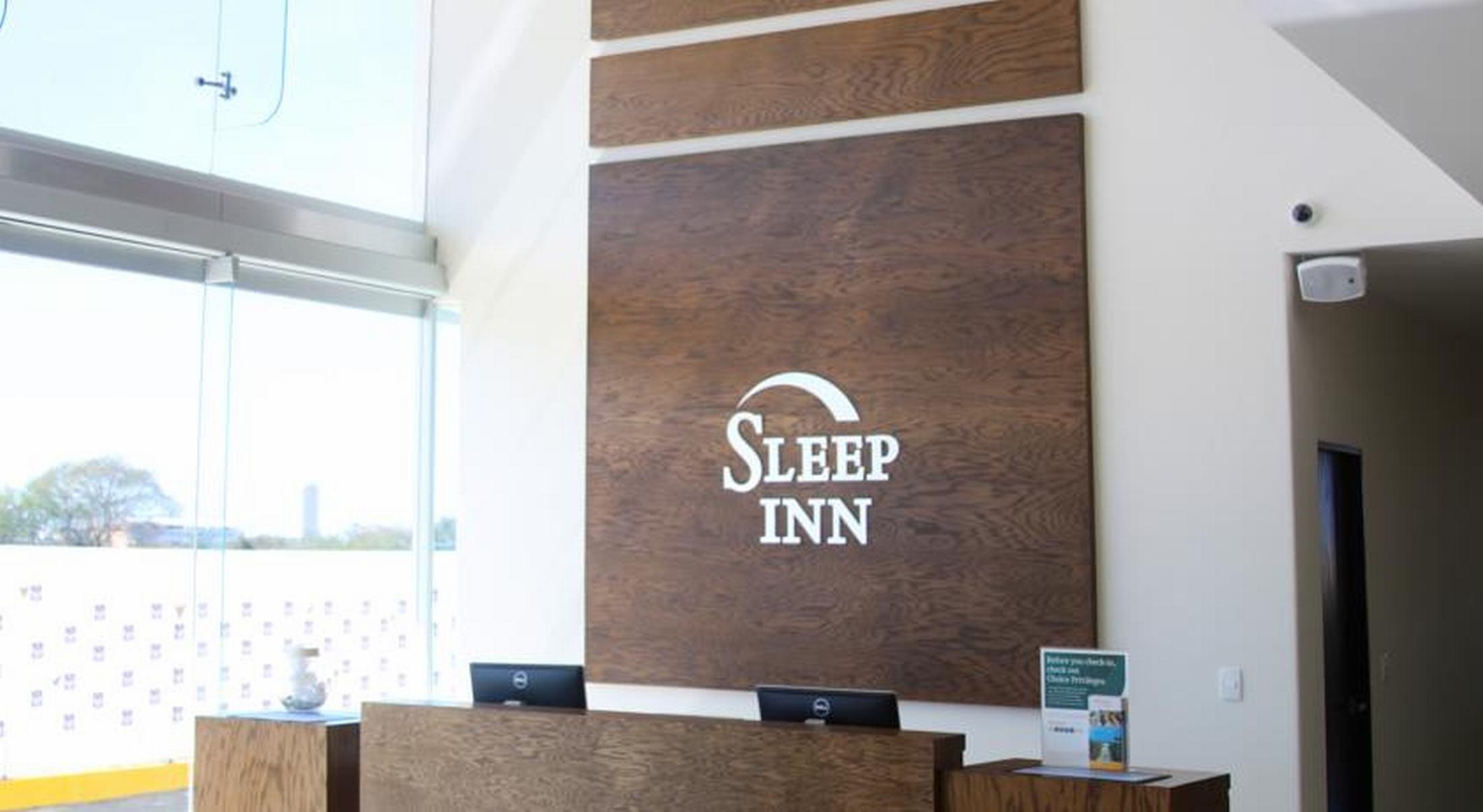 Sleep Inn Mazatlan Exterior photo