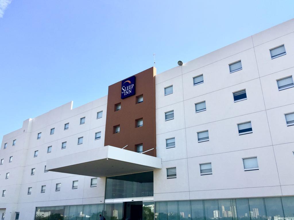Sleep Inn Mazatlan Exterior photo